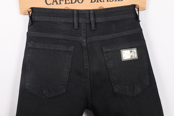 ブランドジーンズ内部構造